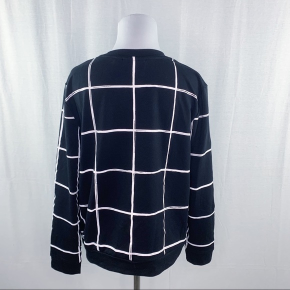 Apt. 9 black windowpane pattern floral detail sweatshirt - Picture 6 of 11